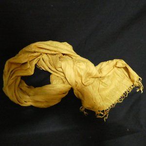 Gold scarf with tassels
